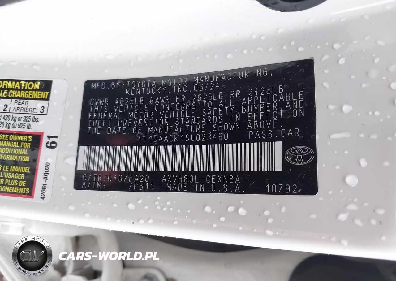 2025 Toyota Camry Le VIN:4T1DAACK1SU023490 - 9