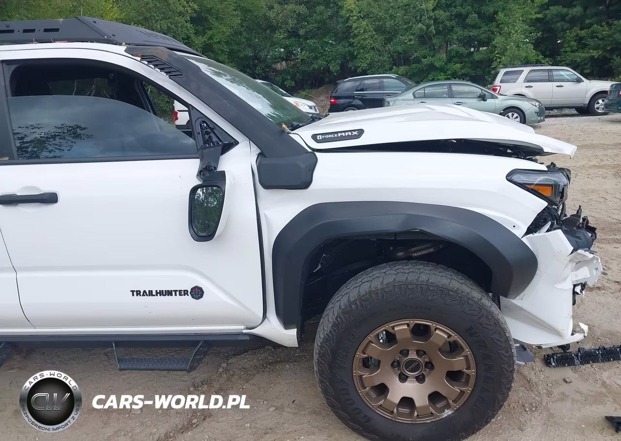 2025 Toyota Tacoma Hybrid Trailhunter VIN:3TYLC5LNXST039157 - 19