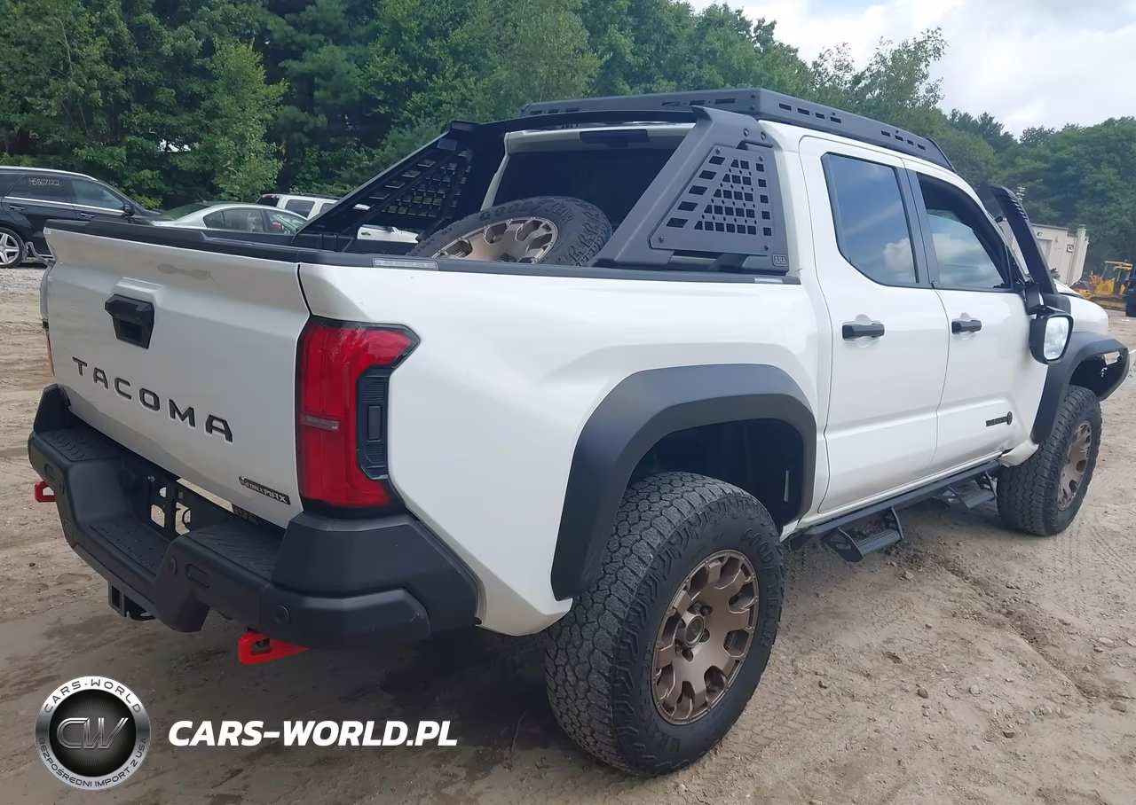 2025 Toyota Tacoma Hybrid Trailhunter VIN:3TYLC5LNXST039157 - 4