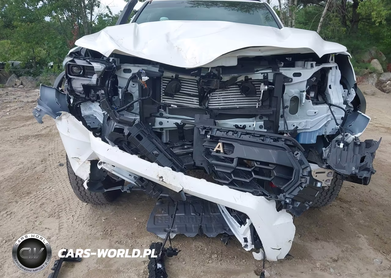 2025 Toyota Tacoma Hybrid Trailhunter VIN:3TYLC5LNXST039157 - 6