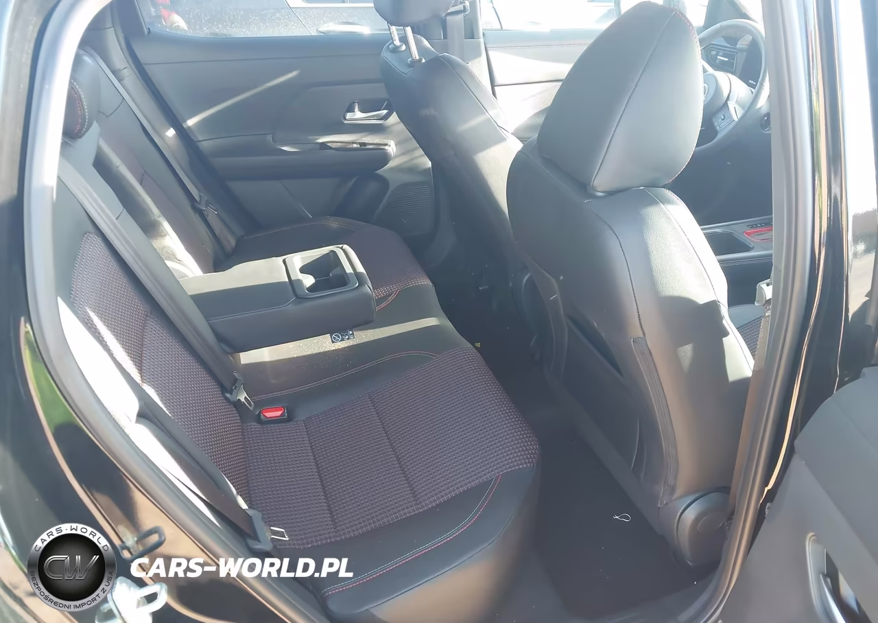 2026 Nissan Kicks Sr VIN:3N8AP6DA3TL334251 - 8