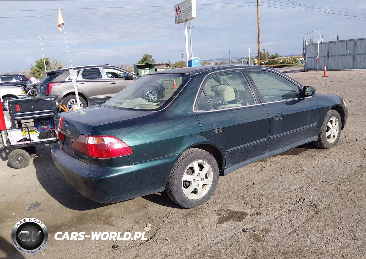 2000 Honda Accord 2.3 Se VIN:JHMCG5679YC029340 - 4