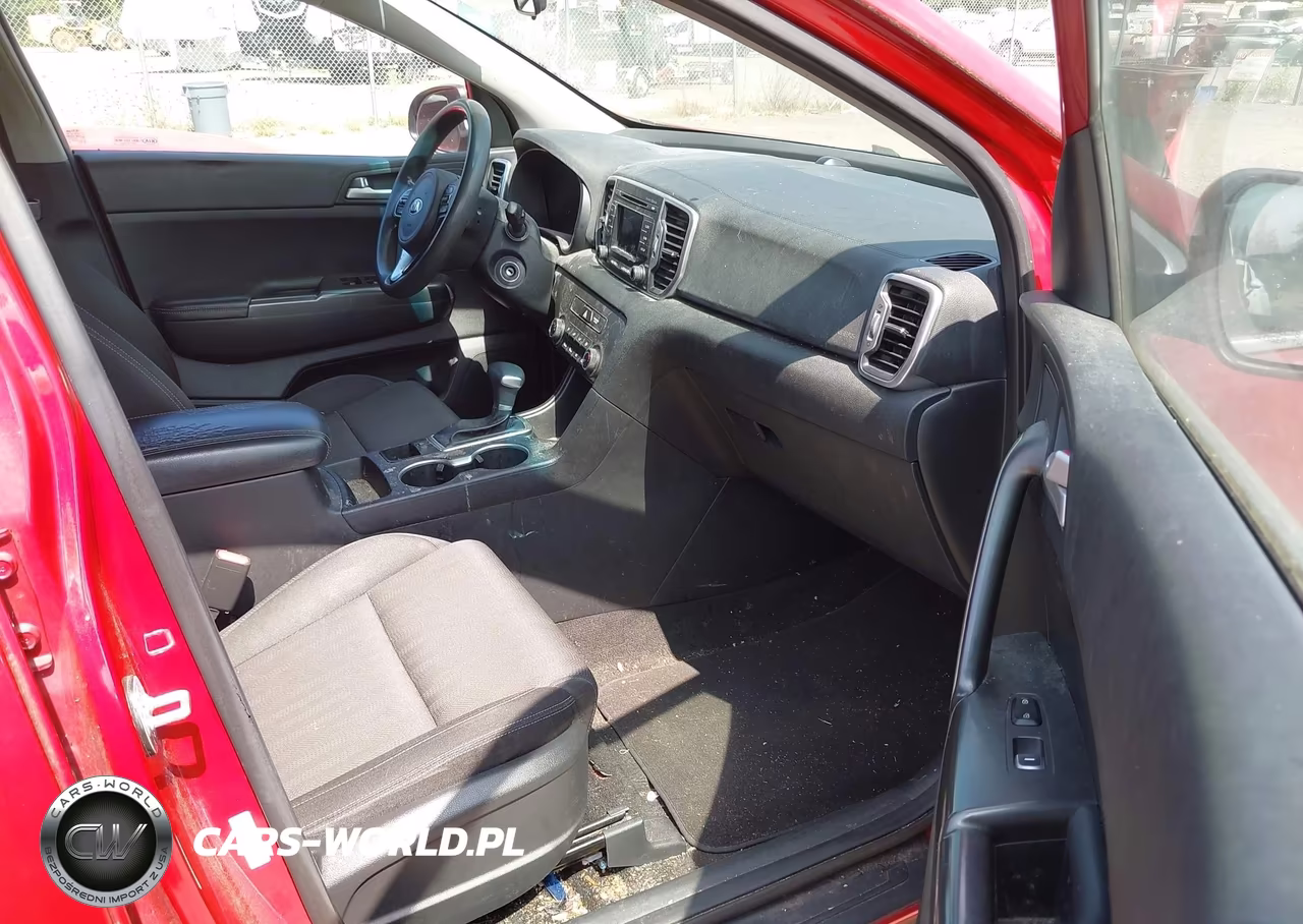 2019 Kia Sportage Lx VIN:KNDPM3ACXK7493810 - 5