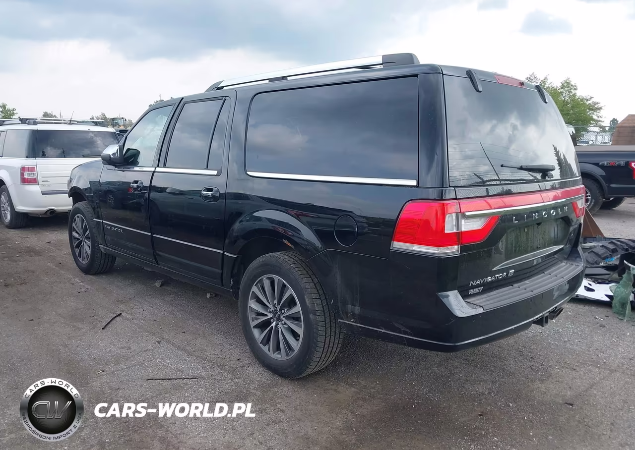 2017 Lincoln Navigator L Select VIN:5LMJJ3JTXHEL12409 - 3