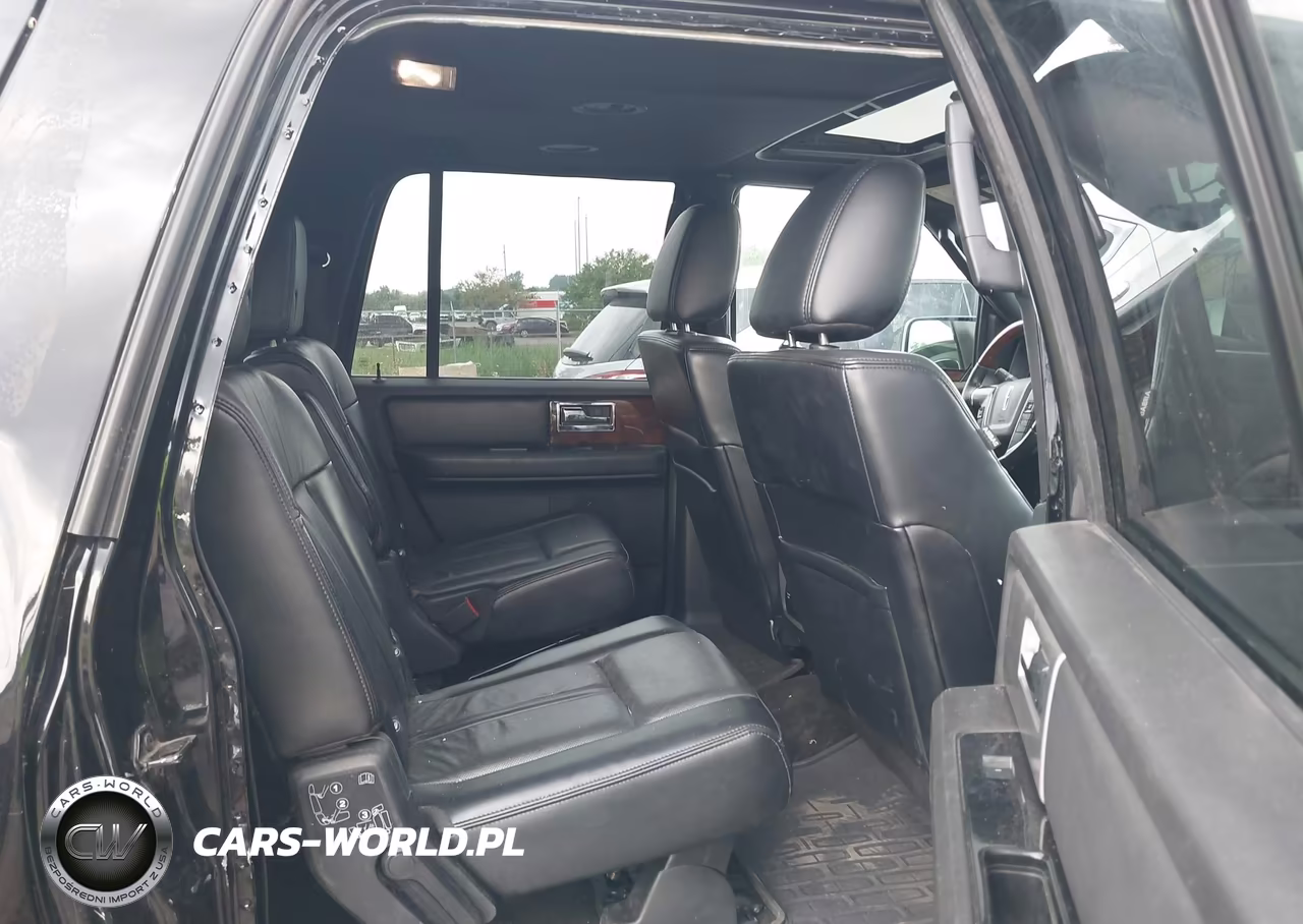 2017 Lincoln Navigator L Select VIN:5LMJJ3JTXHEL12409 - 8