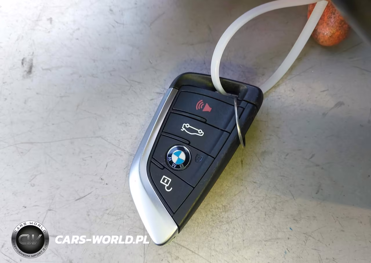 2019 BMW X2 xDrive28I VIN:WBXYJ5C58KEF83174 - 11