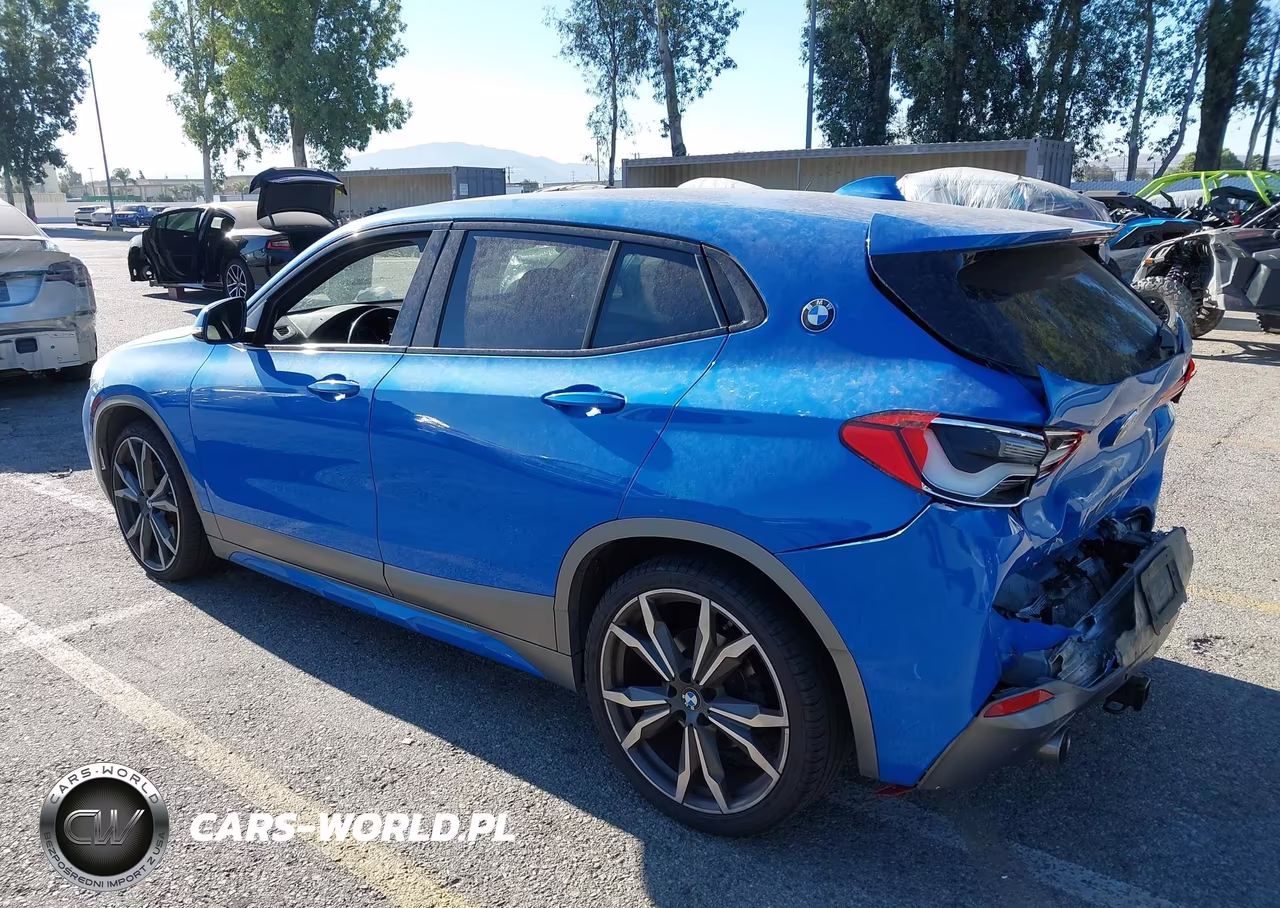 2019 BMW X2 xDrive28I VIN:WBXYJ5C58KEF83174 - 3