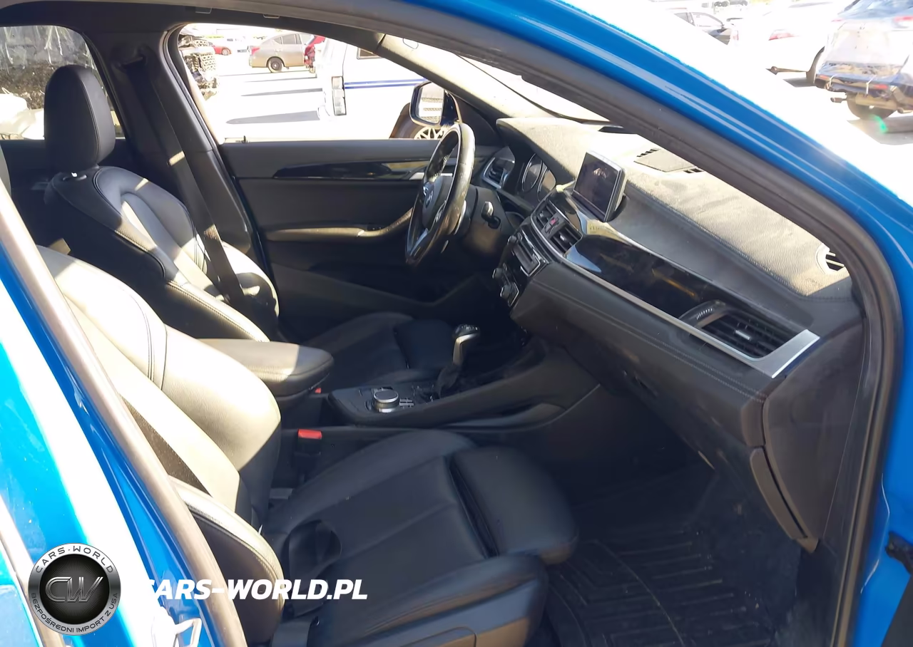 2019 BMW X2 xDrive28I VIN:WBXYJ5C58KEF83174 - 5