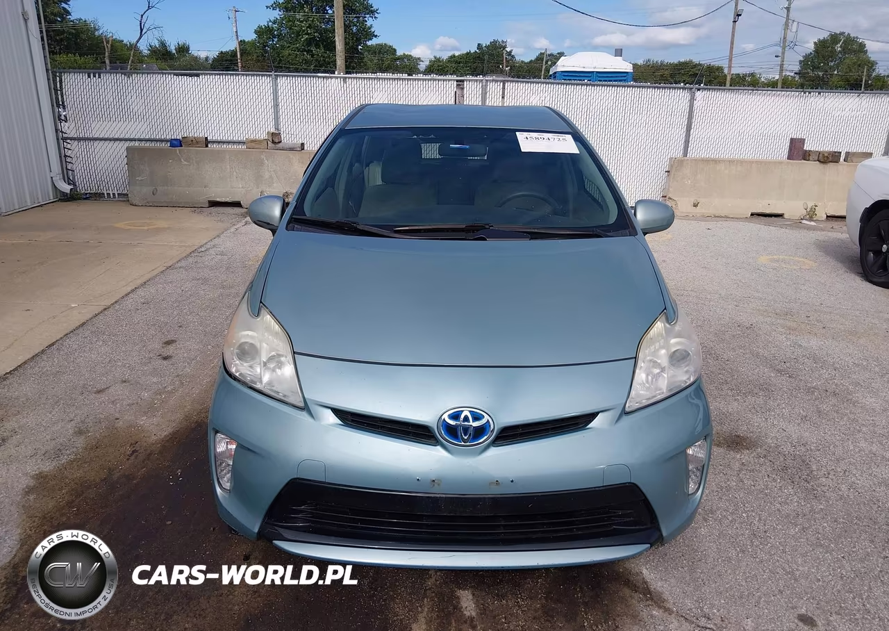 2013 Toyota Prius Three VIN:JTDKN3DU6D1622112 - 13