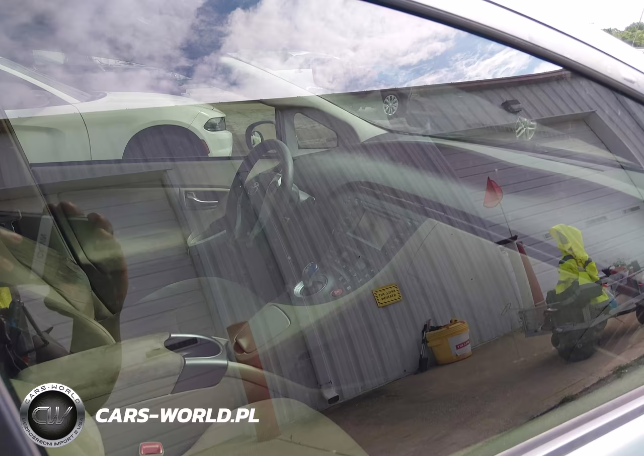 2013 Toyota Prius Three VIN:JTDKN3DU6D1622112 - 5