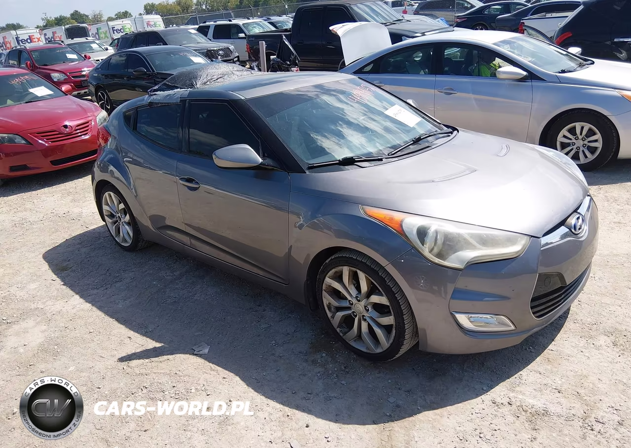2012 Hyundai Veloster Base W-Black