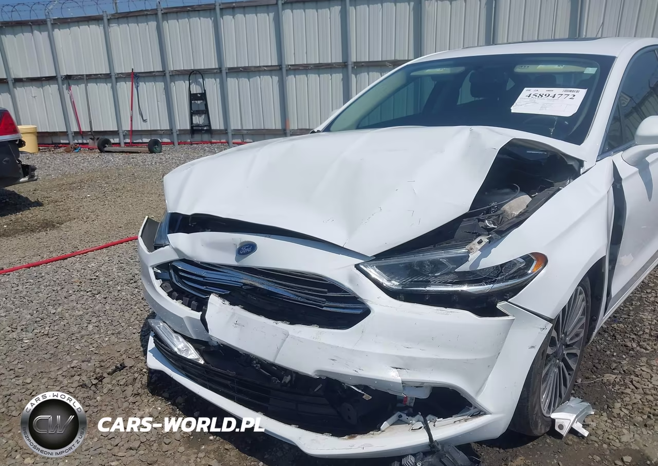 2018 Ford Fusion Titanium VIN:3FA6P0D92JR226241 - 6