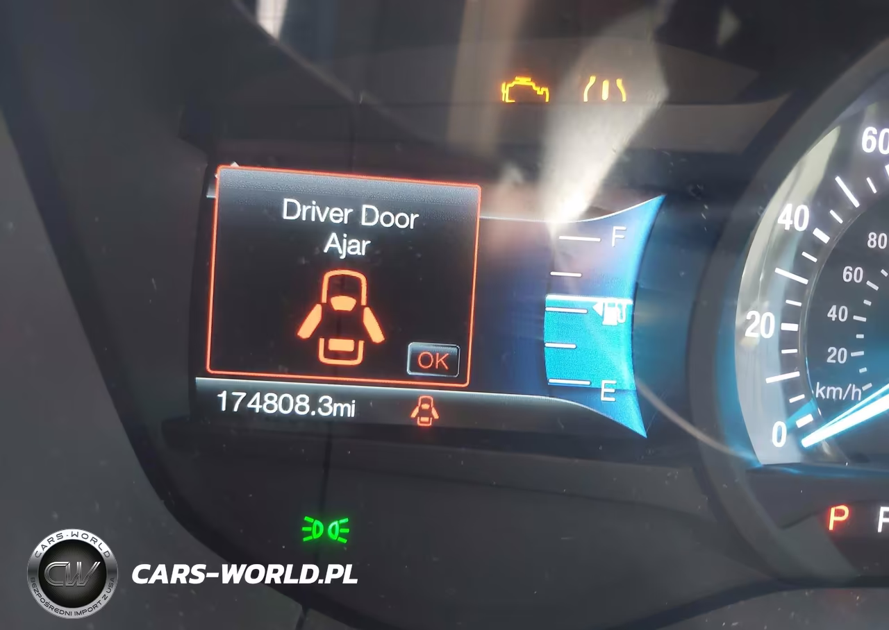 2018 Ford Fusion Titanium VIN:3FA6P0D92JR226241 - 7