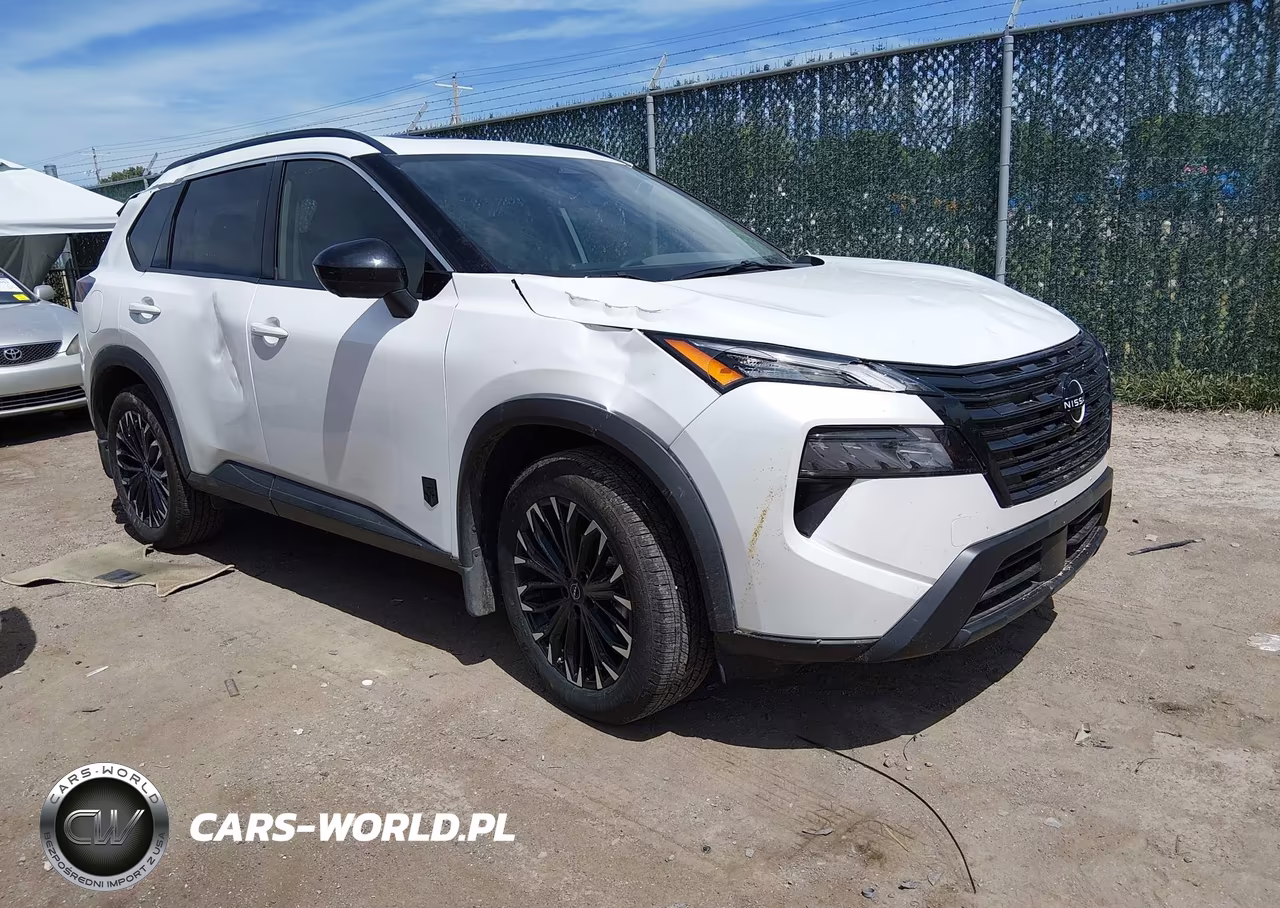 2026 Nissan Rogue Dark Armor