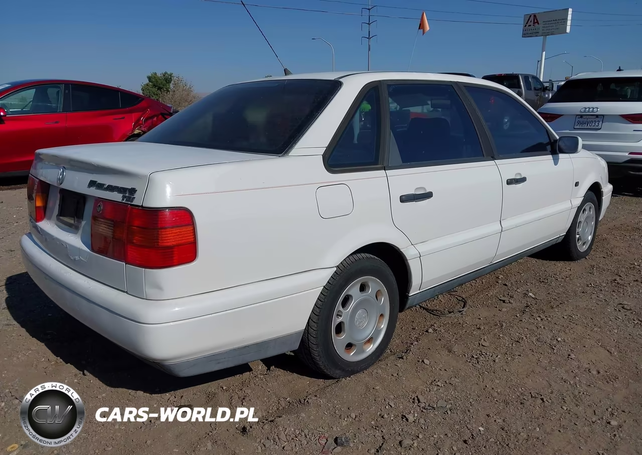 1996 Volkswagen Passat VIN:WVWGG83A9TE106130 - 4
