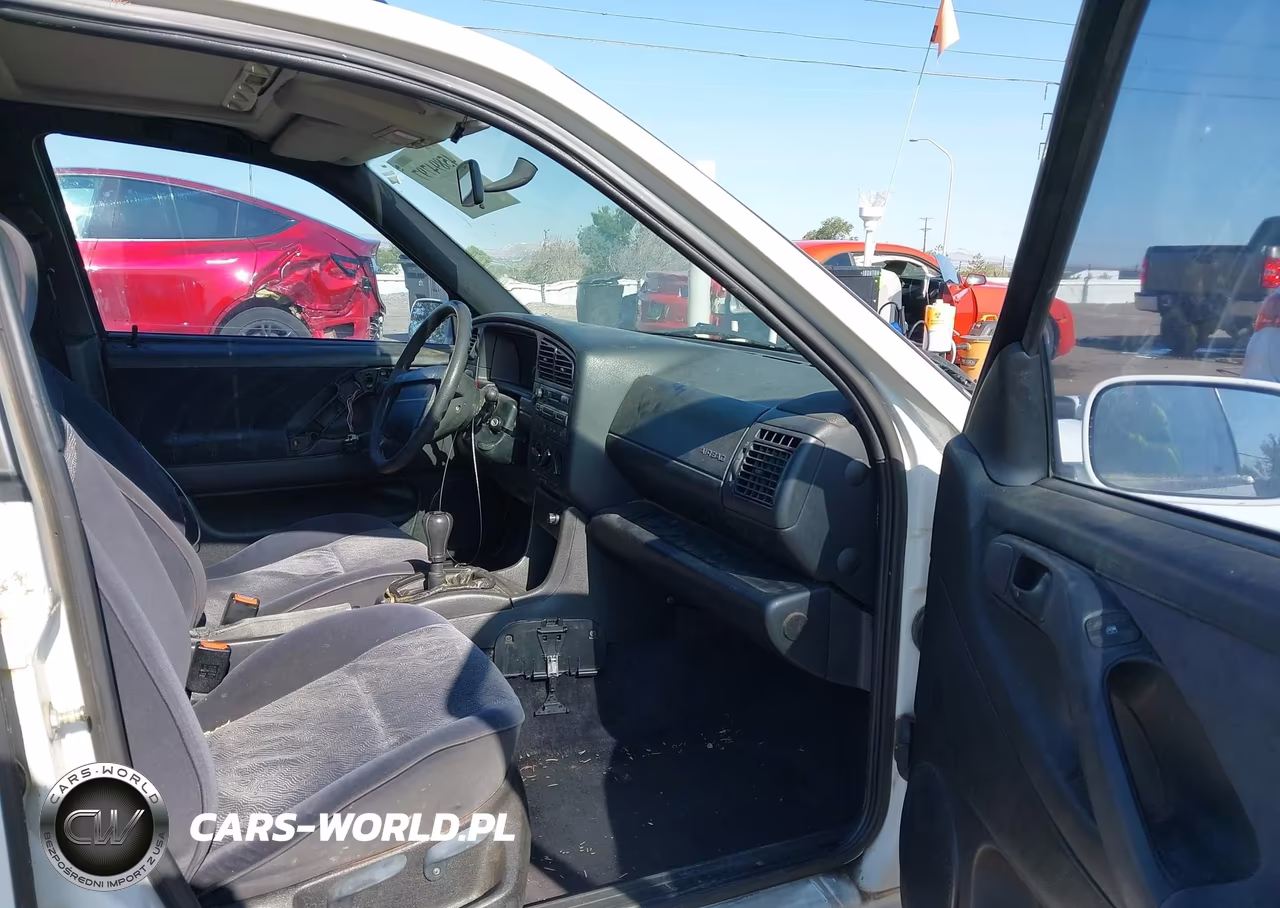 1996 Volkswagen Passat VIN:WVWGG83A9TE106130 - 5