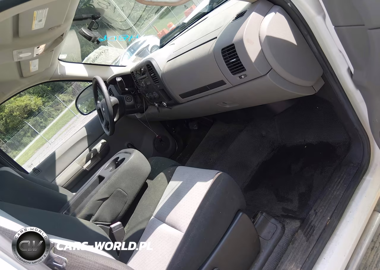 2009 Chevrolet Silverado 1500 Work Truck VIN:1GCEC14X69Z236753 - 5