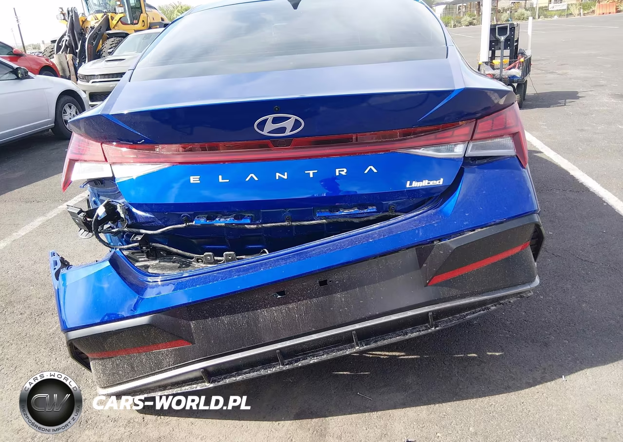 2025 Hyundai Elantra Limited VIN:KMHLP4DG2SU066872 - 16