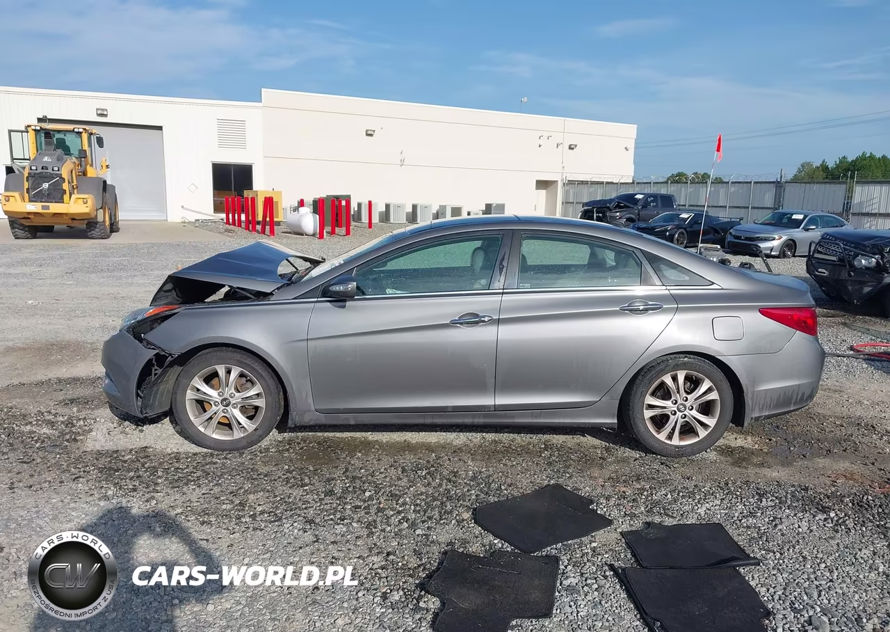 2013 Hyundai Sonata Limited VIN:5NPEC4AC4DH653839 - 14