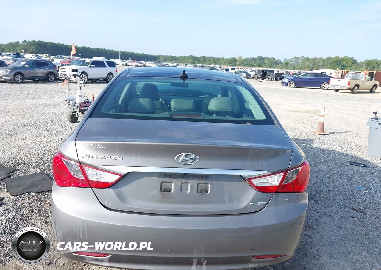 2013 Hyundai Sonata Limited VIN:5NPEC4AC4DH653839 - 16