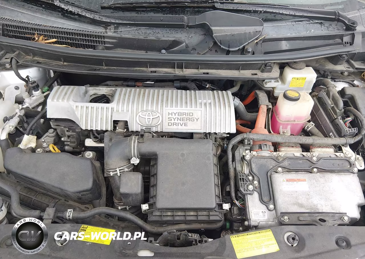 2012 Toyota Prius Two VIN:JTDKN3DU6C5418255 - 10