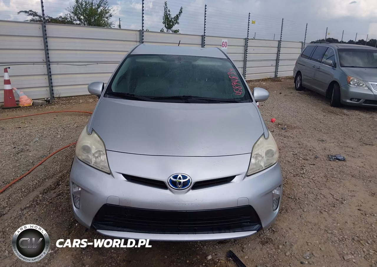 2012 Toyota Prius Two VIN:JTDKN3DU6C5418255 - 12