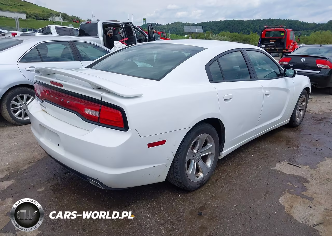 2013 Dodge Charger Se VIN:2C3CDXBG9DH514293 - 4