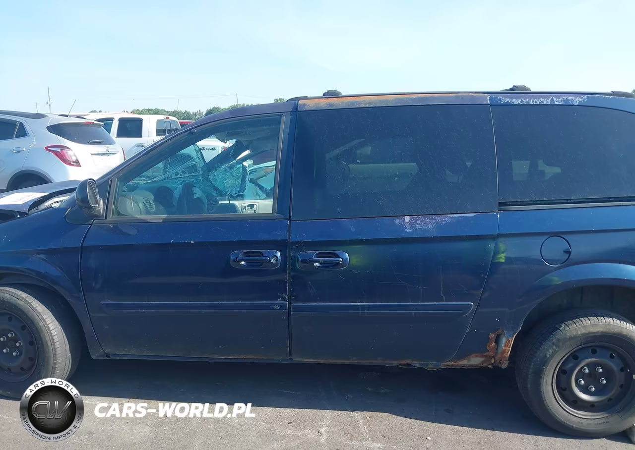 2004 Chrysler Town & Country Lx VIN:1C4GP44RX4B530562 - 15