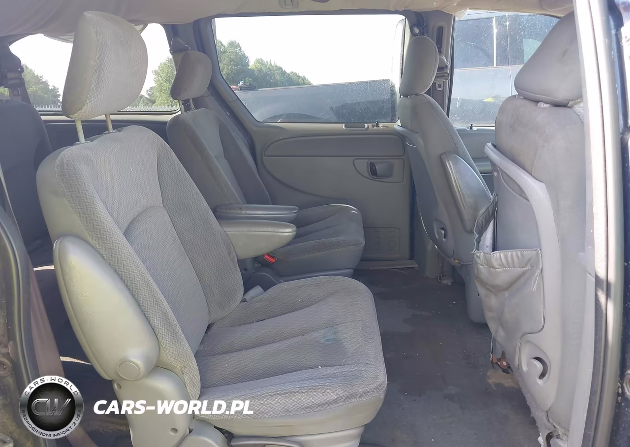 2004 Chrysler Town & Country Lx VIN:1C4GP44RX4B530562 - 8