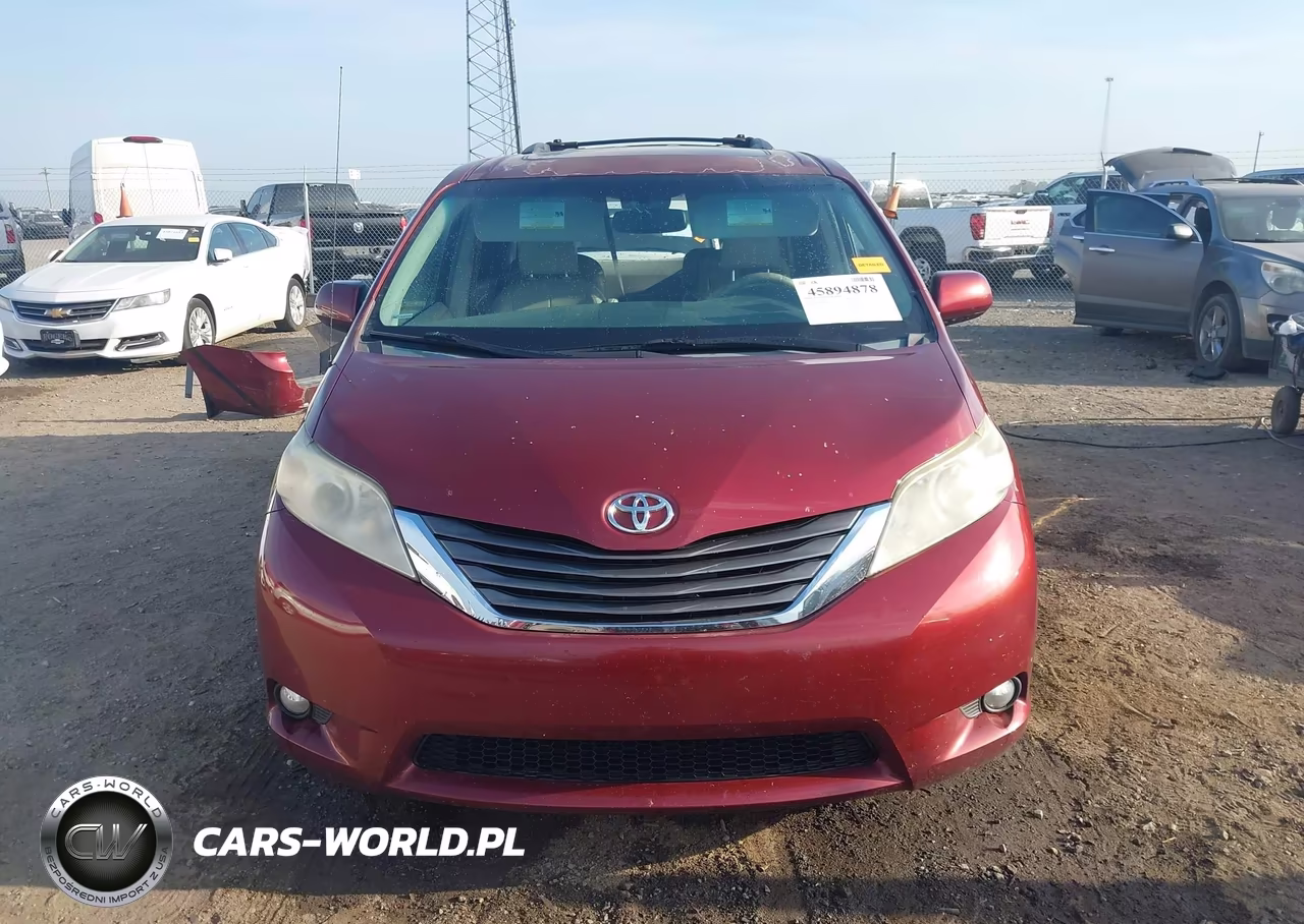 2012 Toyota Sienna Xle V6 8 Passenger VIN:5TDYK3DC8CS263115 - 13