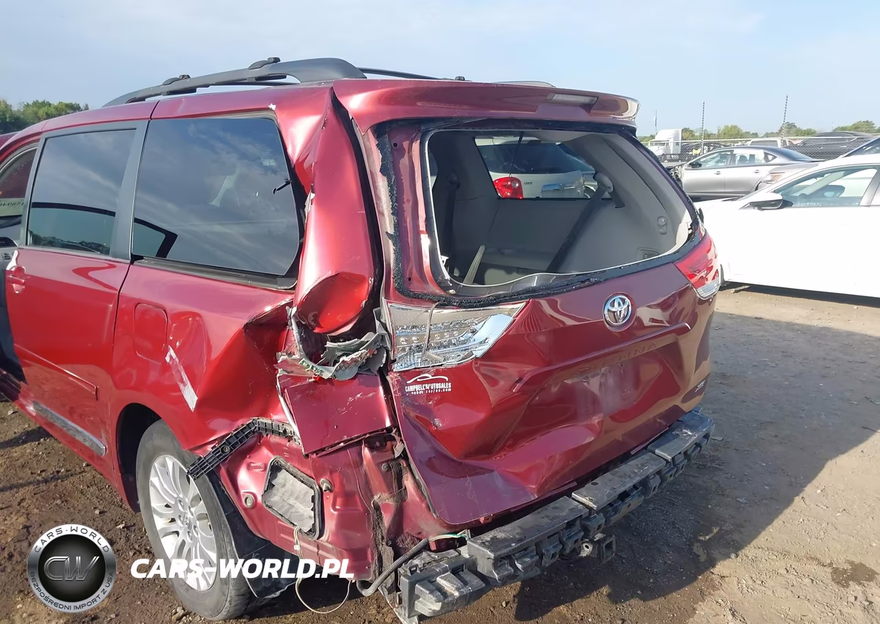 2012 Toyota Sienna Xle V6 8 Passenger VIN:5TDYK3DC8CS263115 - 6