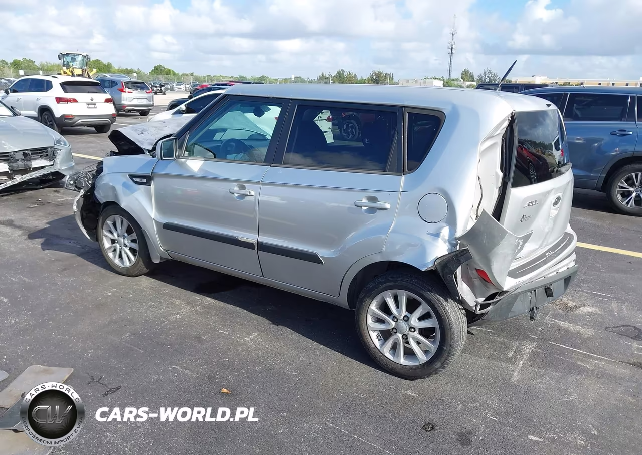 2012 Kia Soul VIN:KNDJT2A56C7403297 - 3