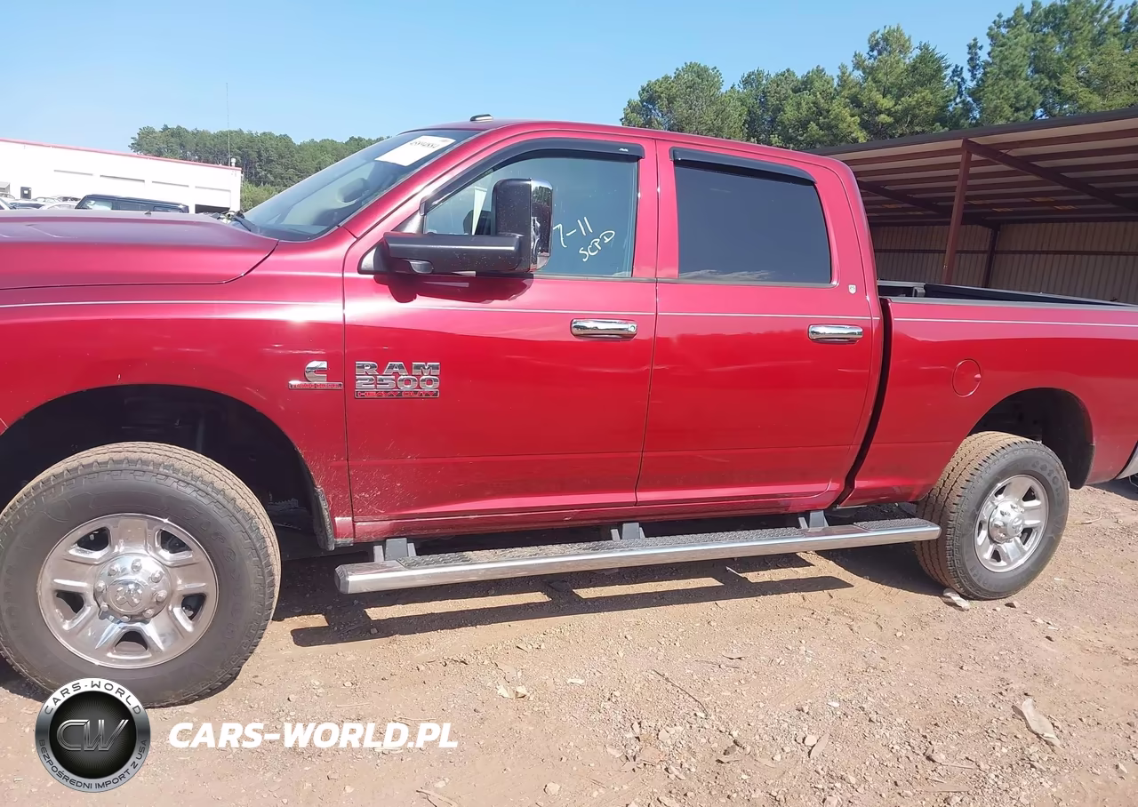 2015 Ram 2500 Tradesman VIN:3C6UR5CL7FG689458 - 14