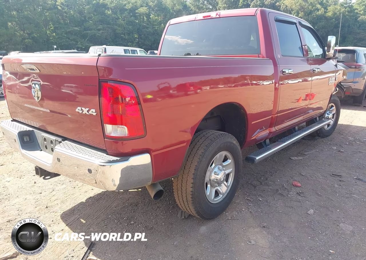 2015 Ram 2500 Tradesman VIN:3C6UR5CL7FG689458 - 4