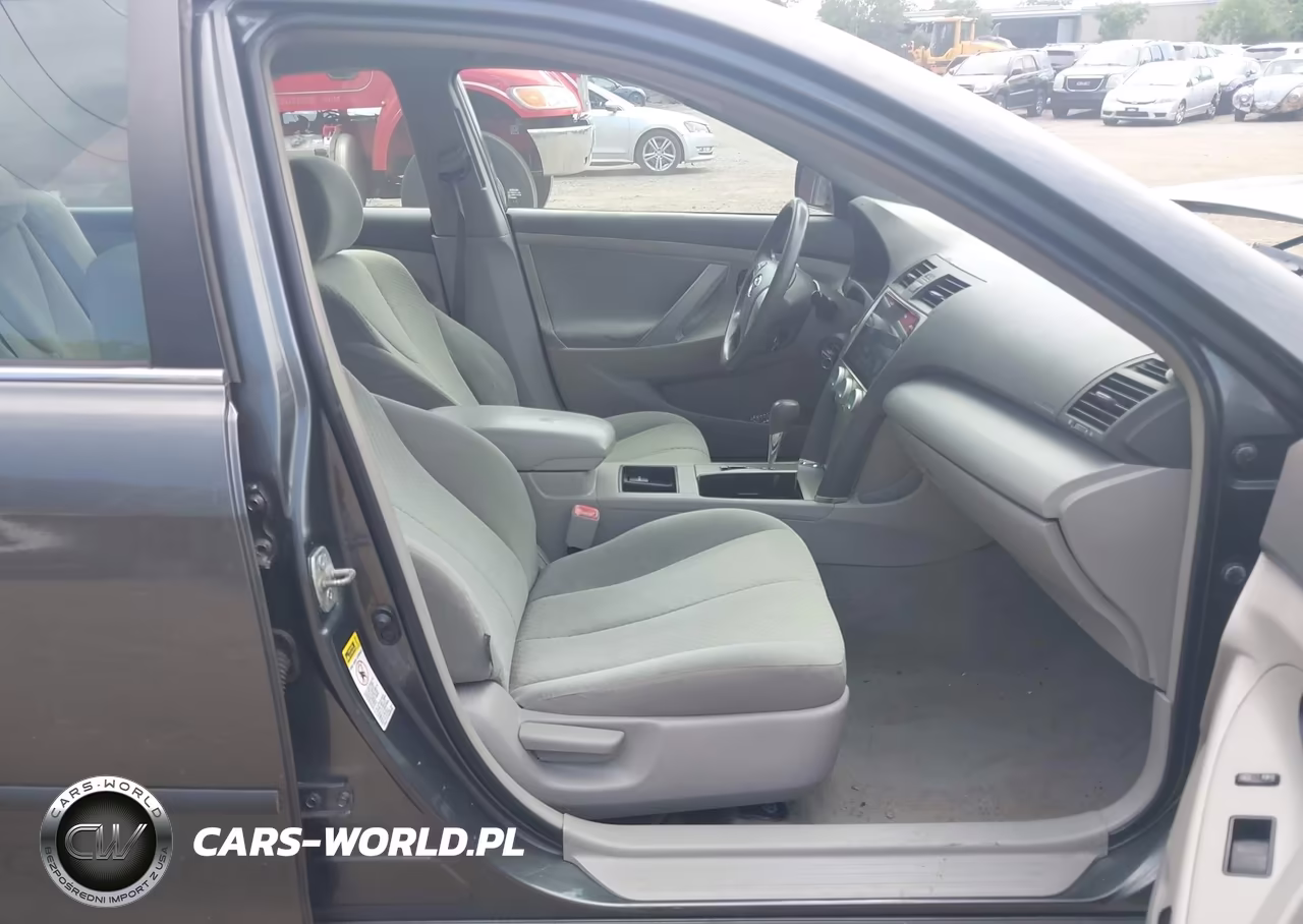 2009 Toyota Camry Le VIN:4T4BE46K19R064775 - 5