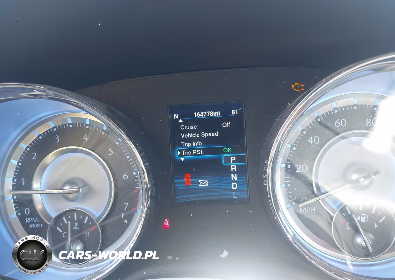 2014 Chrysler 300 VIN:2C3CCAAG2EH150947 - 7