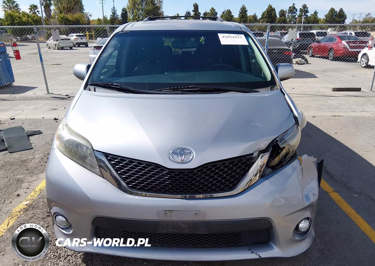2017 Toyota Sienna Se 8 Passenger VIN:5TDXZ3DC4HS840253 - 12