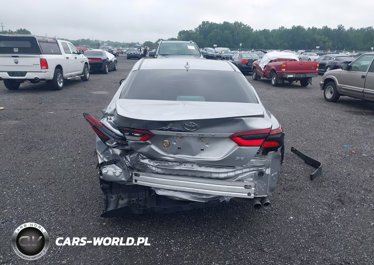 2022 Toyota Camry Se VIN:4T1G11AK3NU699251 - 16