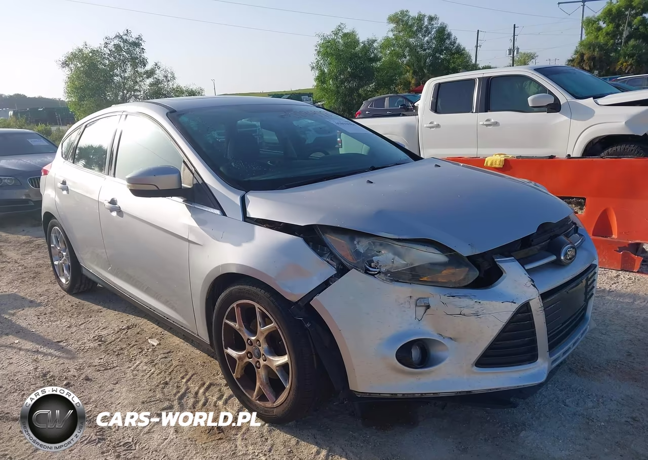 2013 Ford Focus Titanium – zdjęcie 1 z 16