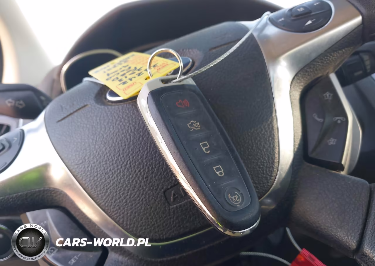 2013 Ford Focus Titanium VIN:1FADP3N22DL156351 - 11