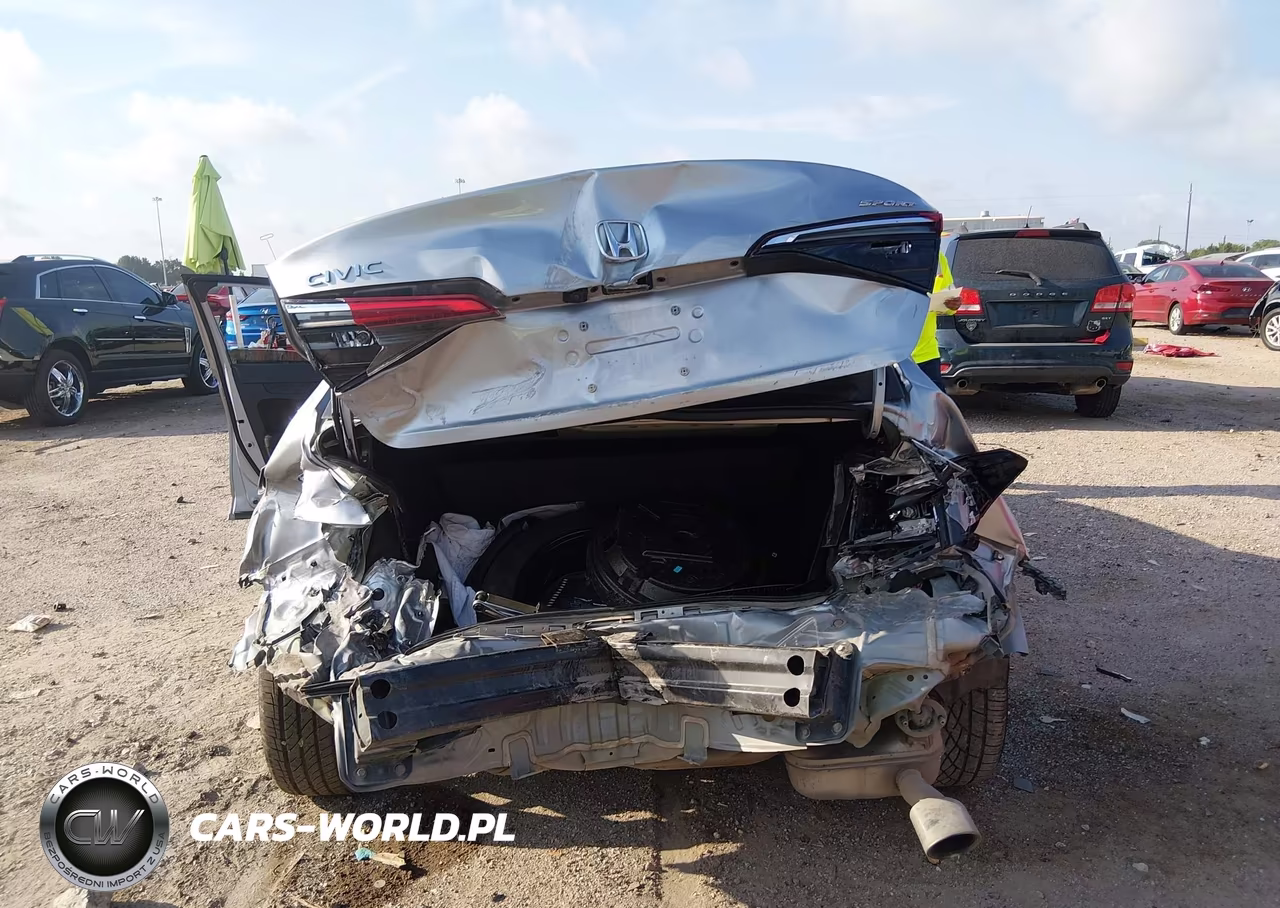2024 Honda Civic Sport VIN:2HGFE2F58RH548610 - 17
