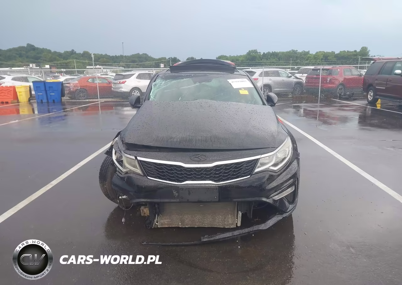 2020 Kia Optima S VIN:5XXGT4L39LG404582 - 13