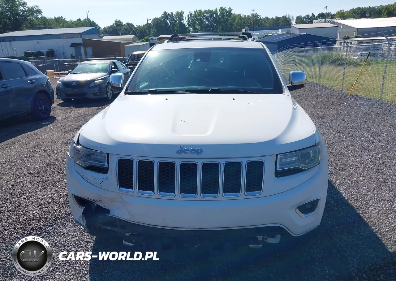 2015 Jeep Grand Cherokee Overland VIN:1C4RJFCTXFC933232 - 12