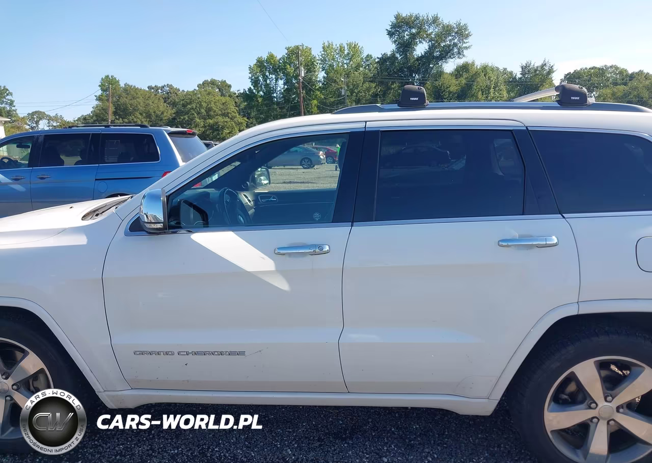 2015 Jeep Grand Cherokee Overland VIN:1C4RJFCTXFC933232 - 14