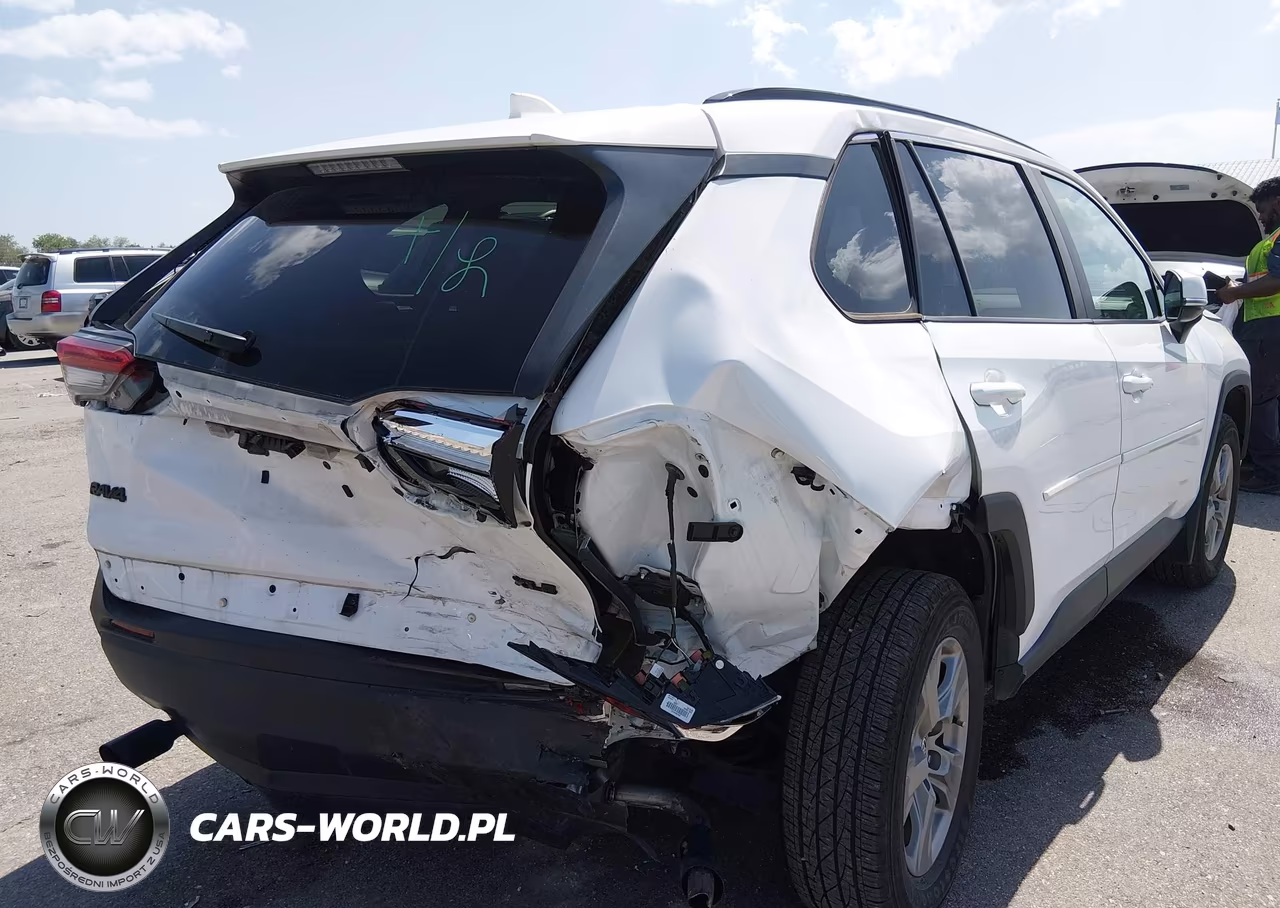 2024 Toyota Rav4 Xle VIN:2T3W1RFVXRW361324 - 6