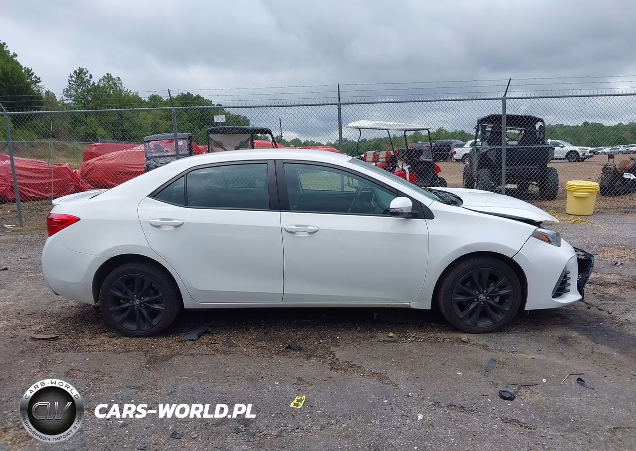 2017 Toyota Corolla Se VIN:5YFBURHE2HP685699 - 13