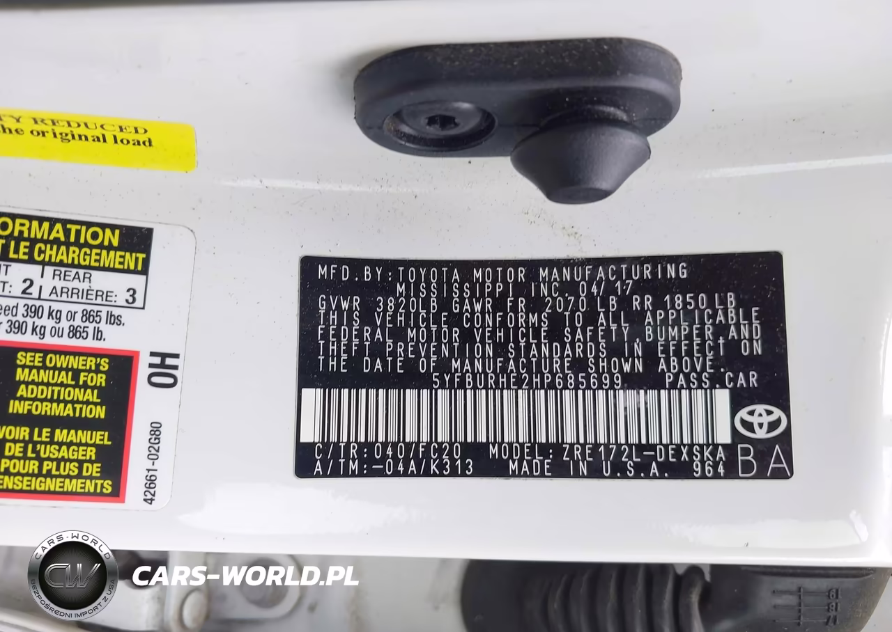 2017 Toyota Corolla Se VIN:5YFBURHE2HP685699 - 9