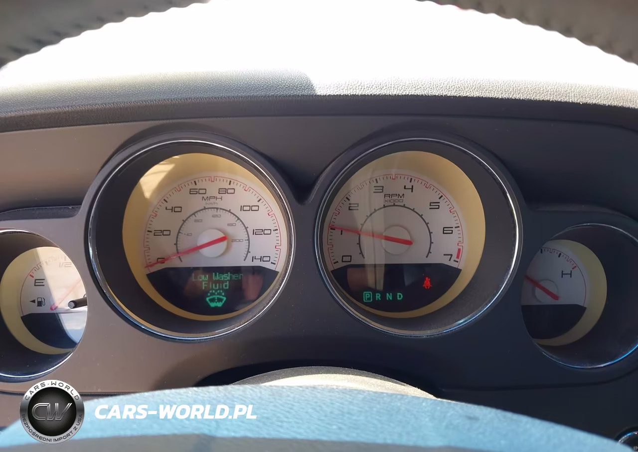 2013 Dodge Challenger Rallye Redline VIN:2C3CDYAG4DH700122 - 7