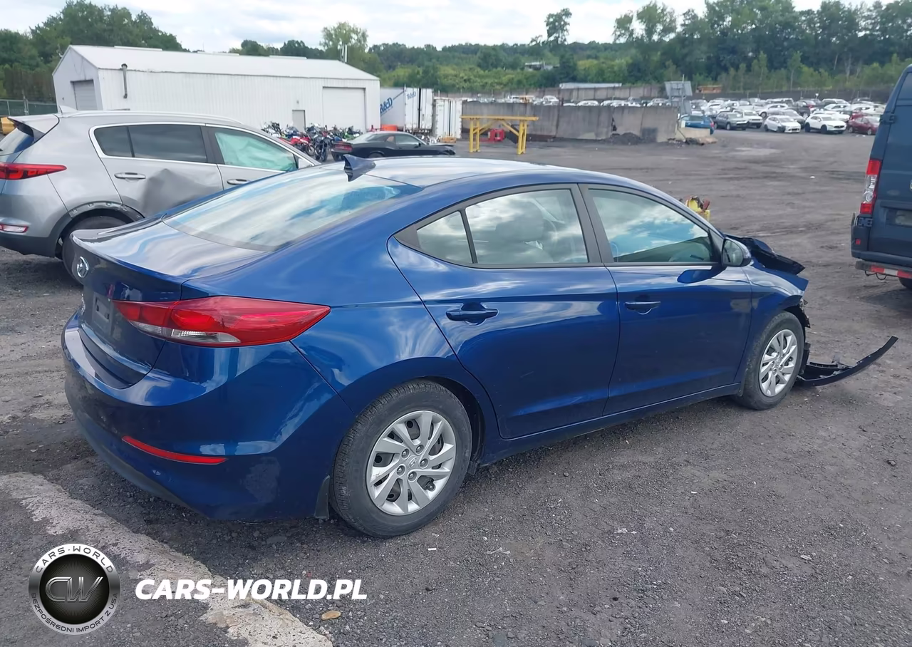 2017 Hyundai Elantra Se VIN:5NPD74LF5HH176383 - 4