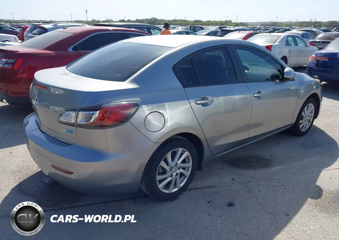 2012 Mazda Mazda3 I Touring VIN:JM1BL1V77C1694468 - 4